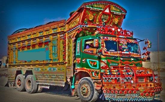 4ca31f-put-your-logo-or-text-on-pakistani-trucks-min